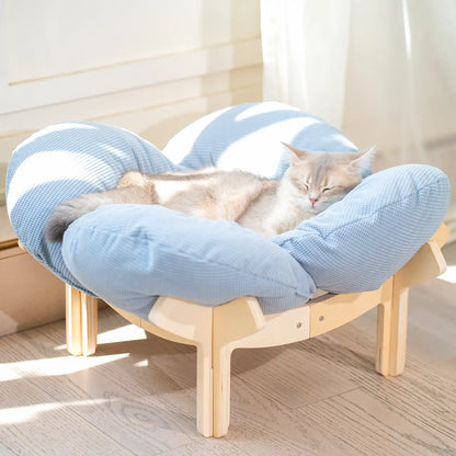 Premium Elevated Pet Lounge – Modern Petal-Design Wooden Bed for Cats & Small Dogs